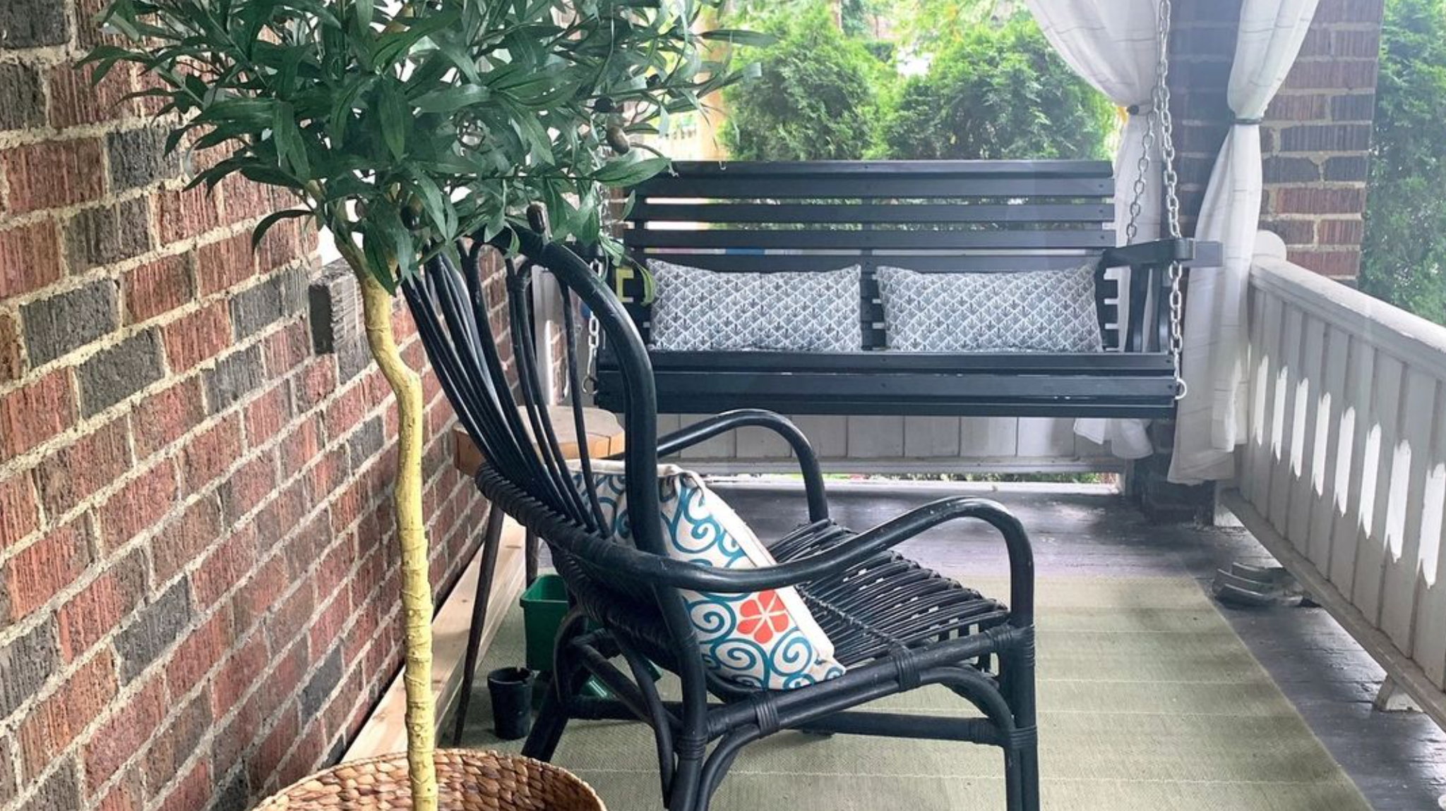 6 Fake Plant Mistakes That Will Ruin Your Premium Plant Look