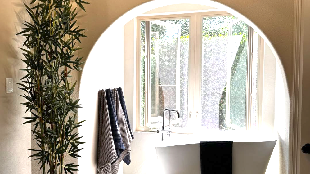 🌥️ No Sun, No Problem: Why Artificial Plants Shine in Shorter Fall Days