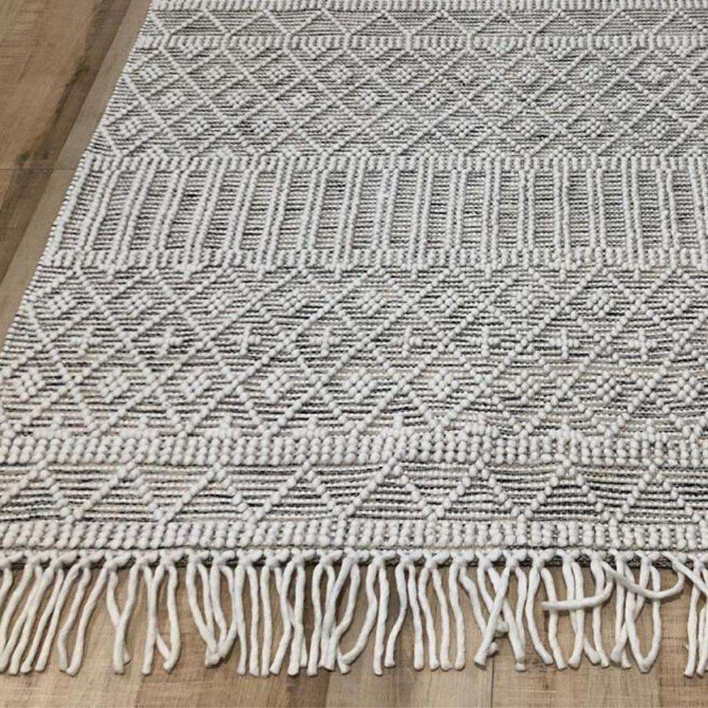 AMELIA WOVEN WOOL RUG ArtiPlanto