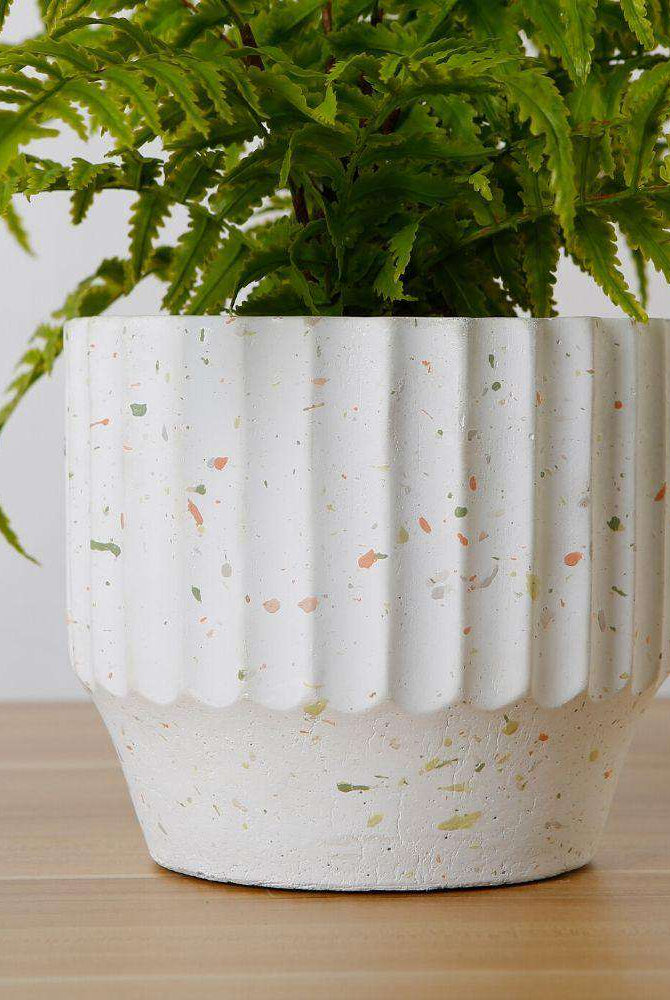 KUWU POTTED FAUX FERN ArtiPlanto