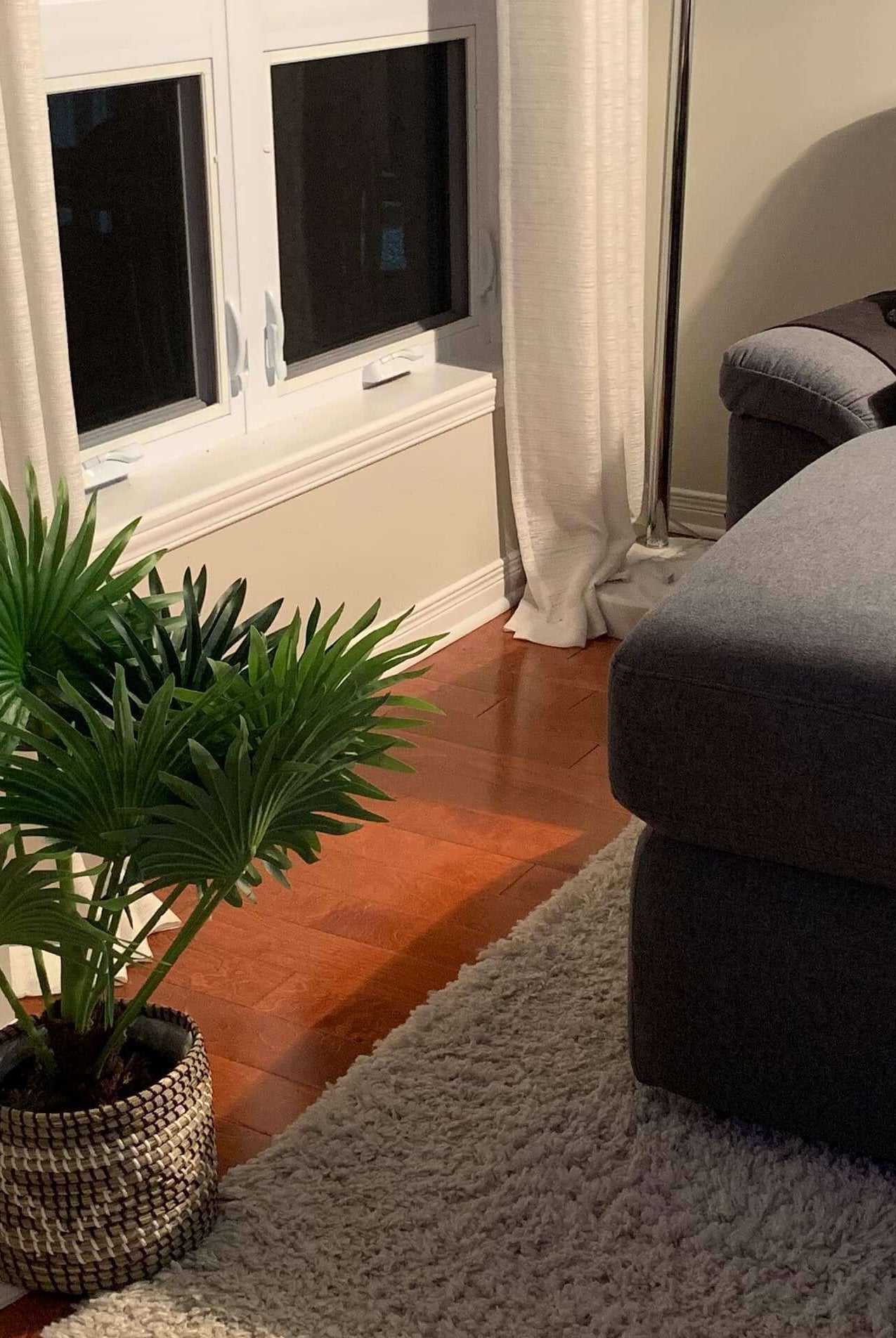TITA Artificial Fan Palm Potted Plant 26'' ArtiPlanto