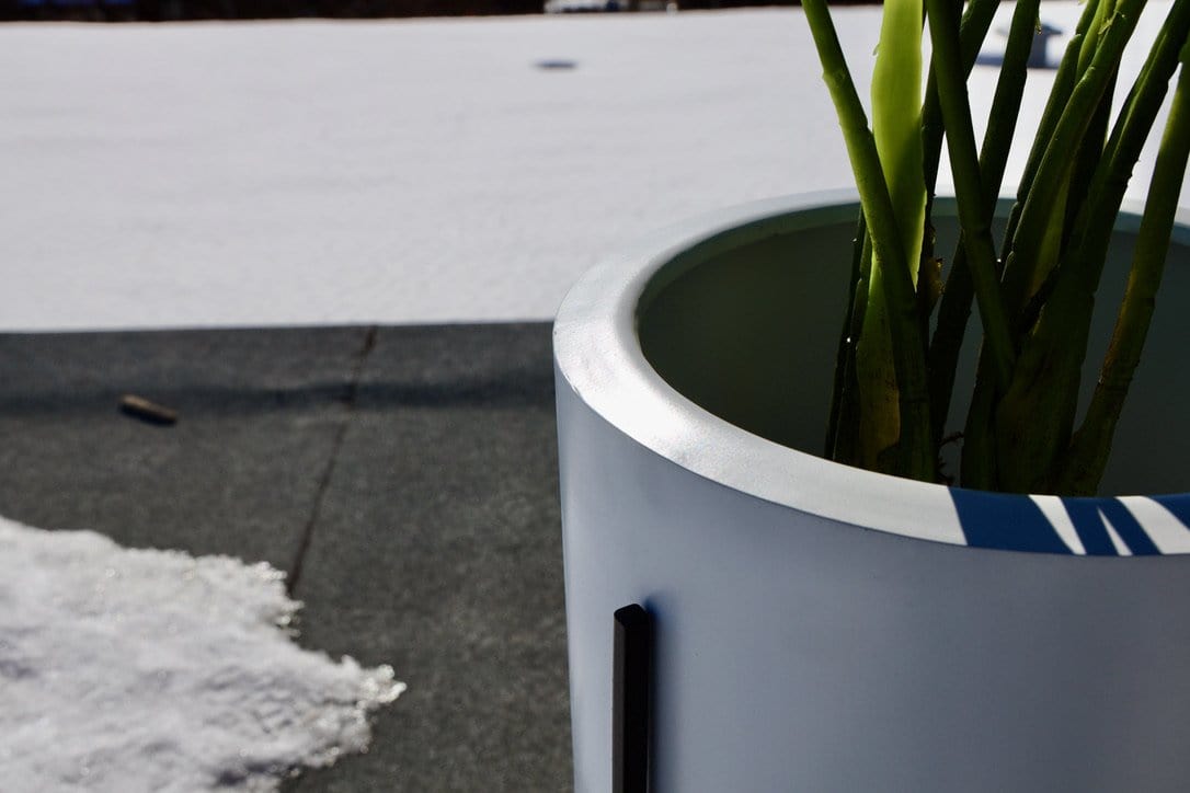 Cira - White Mid-Century Planter With Black Metal Stand (Multiple Sizes)